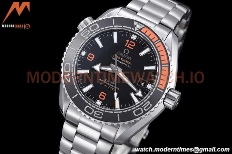 Omega - Seamaster Planet Ocean 600m 43.5mm SS/SS Black/Org VSF A8900