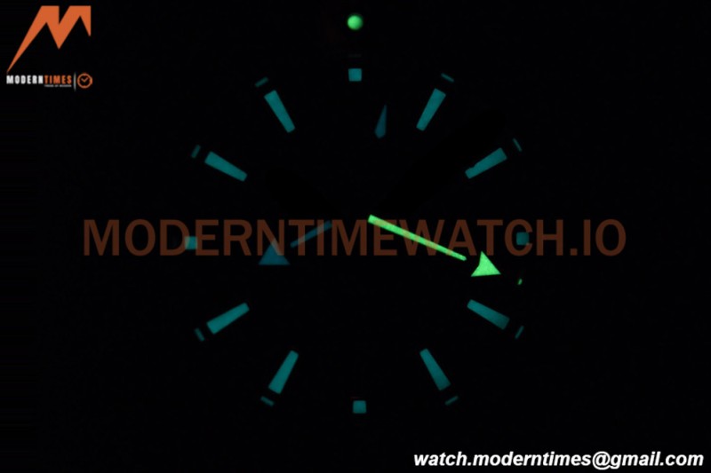 Omega - Seamaster Planet Ocean 600m 43.5mm SS/SS Black/Org VSF A8900