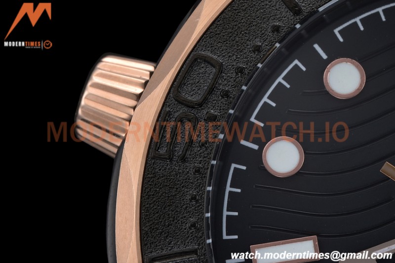 Omega - Seamaster Diver 300m 42mm PVD/PVD Black GDF MY8215