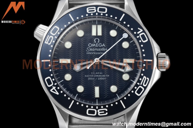 Omega - Seamaster Diver 300M 42mm James Bond 60th Anniv. SS/SS Blue BLSF A8806