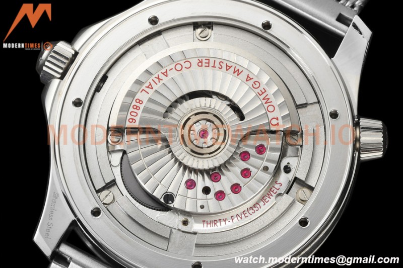 Omega - Seamaster Diver 300M 42mm James Bond 60th Anniv. SS/SS Blue BLSF A8806