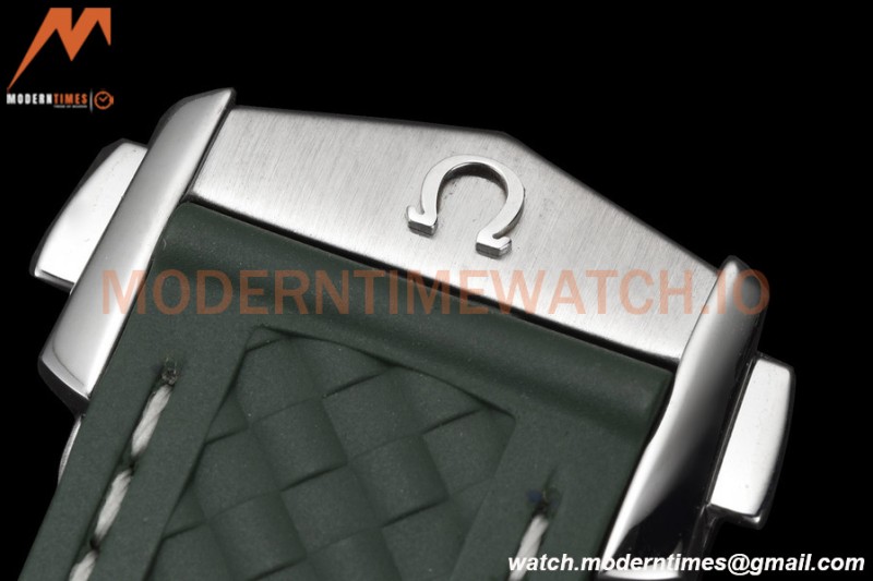 Omega - Seamaster Aqua Terra 150m 43mm Worldtimer SS/RU Green VSF A8938