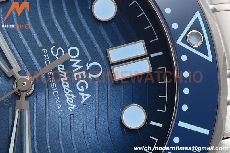 Omega - Seamaster Diver 300m 42mm SS/SS Gradient Blue VSF A8800