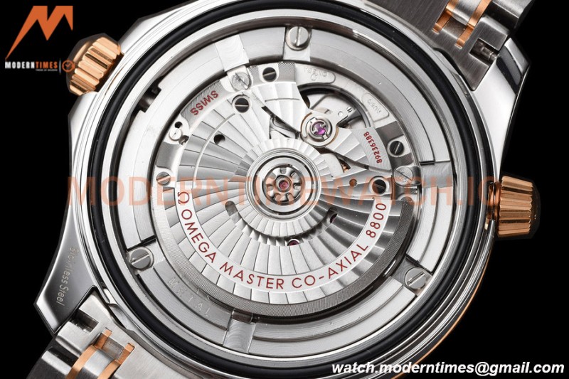 Omega - Seamaster Diver 300m 42mm RG/SS Black VSF A8800