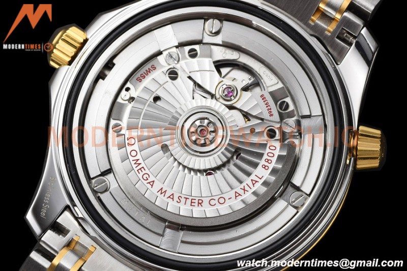 Omega - Seamaster Diver 300m 42mm YG/SS Black VSF A8800