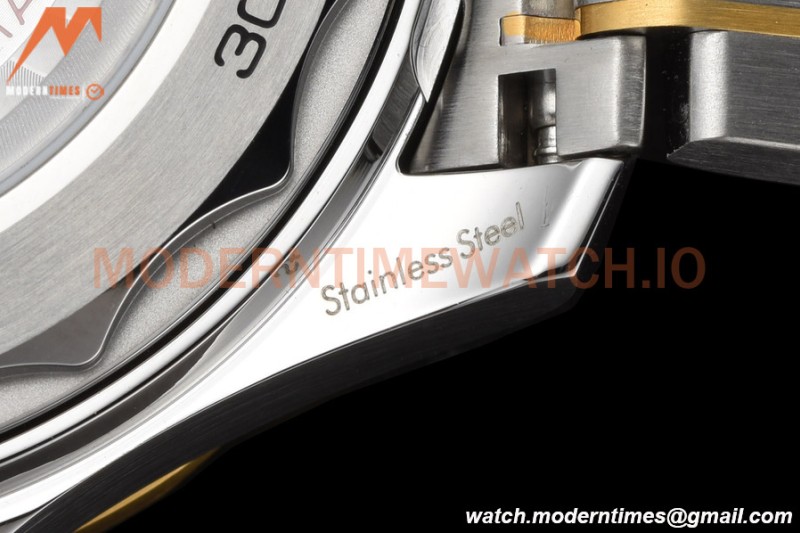Omega - Seamaster Diver 300m 42mm YG/SS Blue VSF A8800
