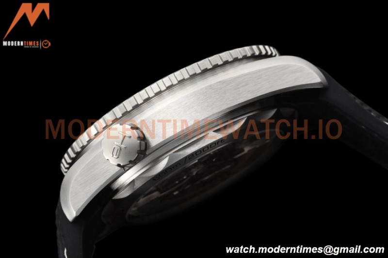 Omega - Seamaster Planet Ocean 600m 43.5mm SS/RU Blk/Cer Grey VSF A8900