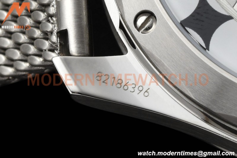 Omega - Seamaster Diver 300M 42mm James Bond 60th Anniv. SS/SS Blue VSF A8806