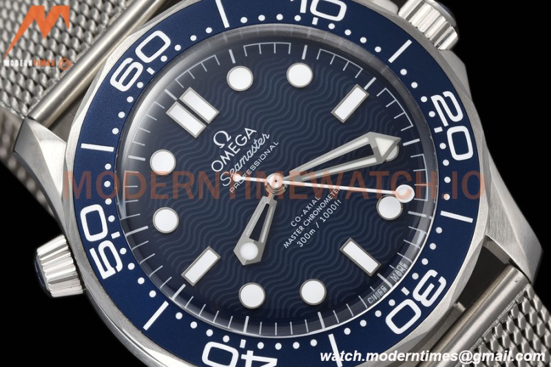 Omega - Seamaster Diver 300M 42mm James Bond 60th Anniv. SS/SS Blue VSF A8806