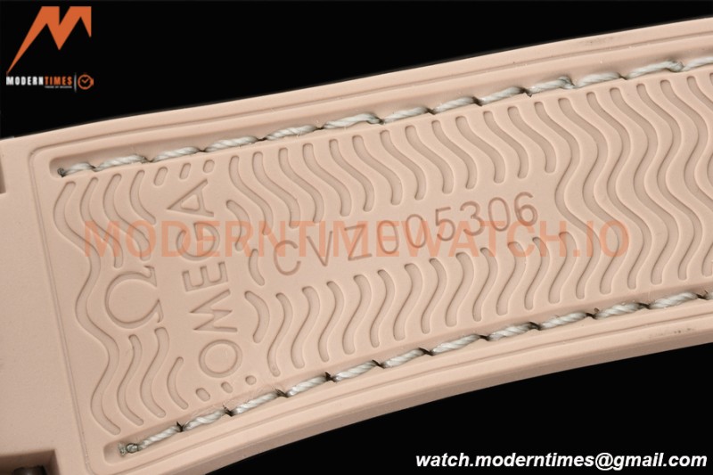Omega - Seamaster Planet Ocean 600m 43.5mm SS/RU Brz/Cer Beige VSF A8900