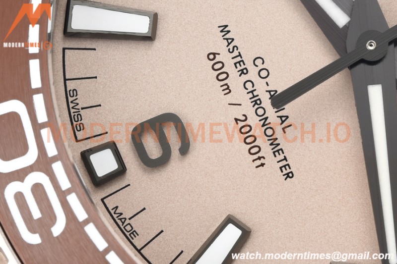 Omega - Seamaster Planet Ocean 600m 43.5mm SS/RU Brz/Cer Beige VSF A8900