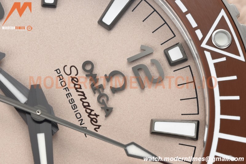 Omega - Seamaster Planet Ocean 600m 43.5mm SS/RU Brz/Cer Beige VSF A8900