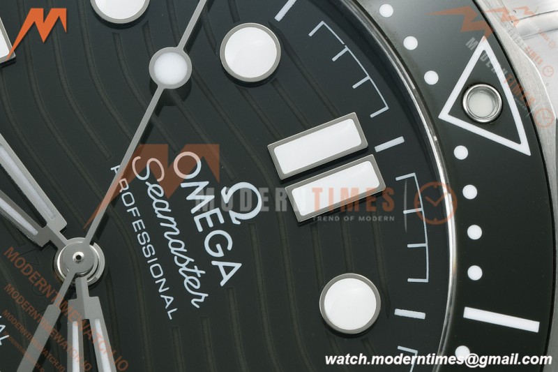 Omega - Seamaster Diver 300m 42mm Ceramic SS/SS Green Dial VSF VS8800 | 오메가 - 시마스터 다이버 300m 42mm 세라믹 SS/SS 그린 다이얼 VSF VS8800