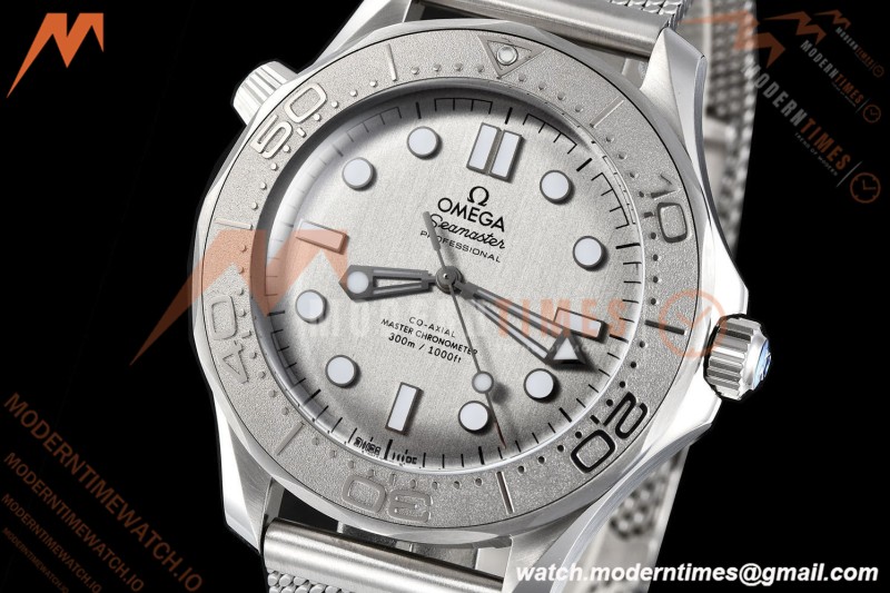 Omega - Seamaster Diver 300M 42mm SS/SS Silver Grey VSF A8806