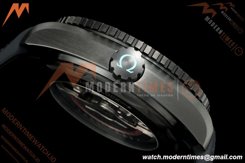 Omega - Seamaster Planet Ocean 600m 45.5mm GMT Worldtimer CER/NY Blk/Grn VSF SA8938