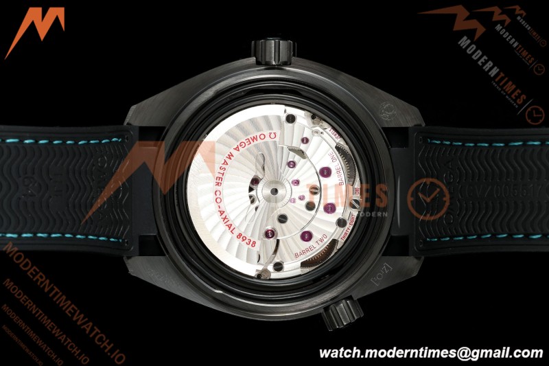 Omega - Seamaster Planet Ocean 600m 45.5mm GMT Worldtimer CER/NY Blk/Grn VSF SA8938