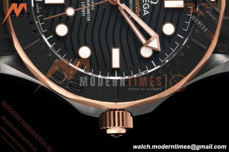 Omega - Seamaster Diver 300m Diver 43.5mm CER/RG/RU Black ORF A8806