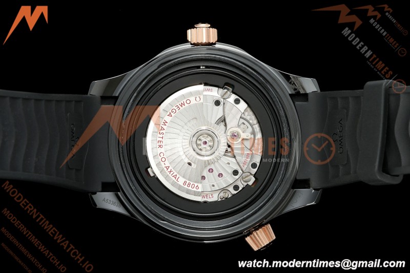 Omega - Seamaster Diver 300m Diver 43.5mm CER/RG/RU Black ORF A8806
