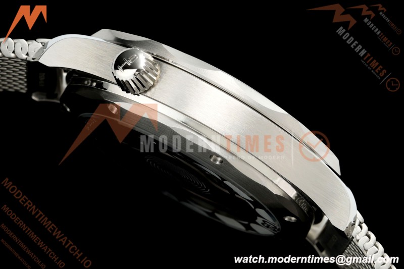 Omega - Seamaster Diver 300M 42mm James Bond 60th Anniv. SS/SS Blue VSF V4 A8806