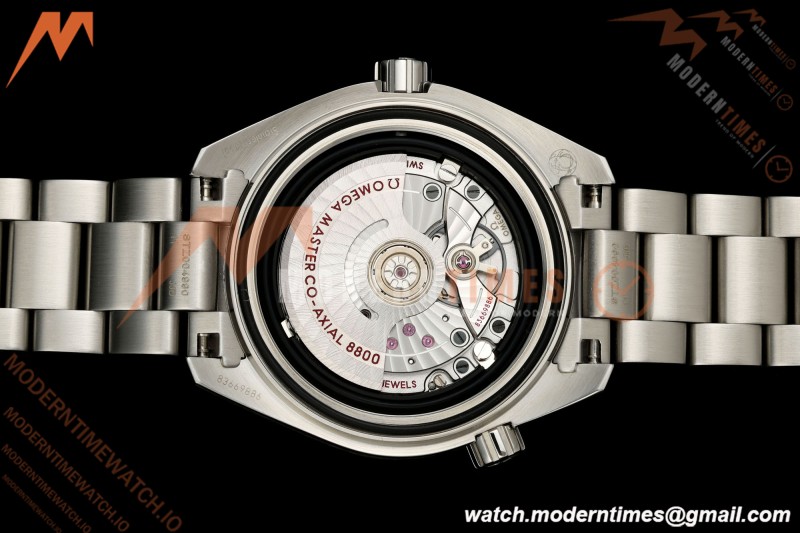 Omega - Seamaster Planet Ocean 600m 39.5mm SS/SS White Ceramic White Dial VSF V4 VS8800