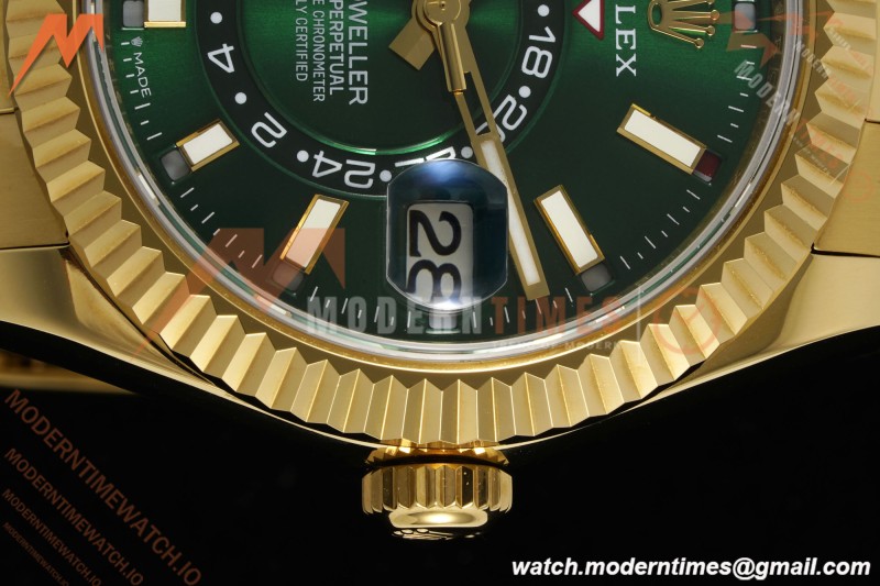 Rolex - 2025 Skydweller 336938 Oyster YG/YG Green Noob V2 A9002