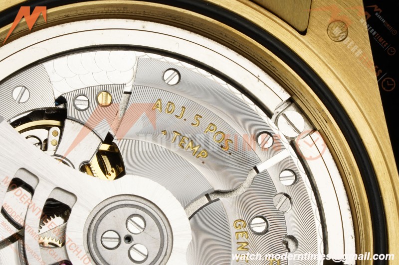 Rolex - 2025 Skydweller 336938 Jubilee YG/YG Green Noob V2 A9002