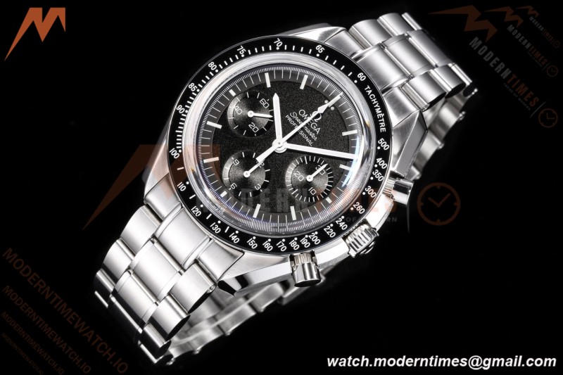 Omega - Speedmaster Moonwatch 44mm SS/SS Black TVSF A9300 | 오메가 - 스피드마스터 문워치 44mm SS/SS 블랙 TVSF A9300