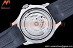 Breitling - Superocean 42mm Blk SS/RU Black BLS Asia 2824