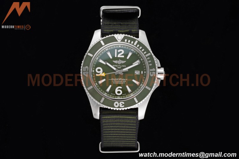 Breitling - Superocean 44mm Automatic SS/NY Grn/Stk/Num TF Asia 2824