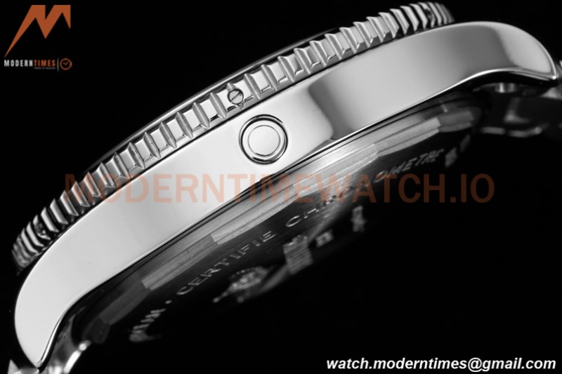 Breitling - Superocean 44mm Automatic SS/SS Blk/Yelw TF Asia 2824