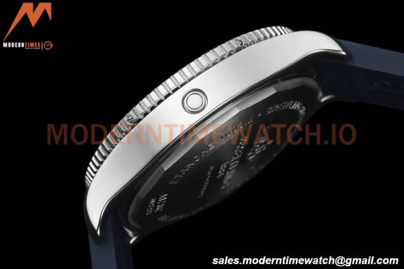 Breitling - Superocean 44mm SS/RU Blue BLSF A2824