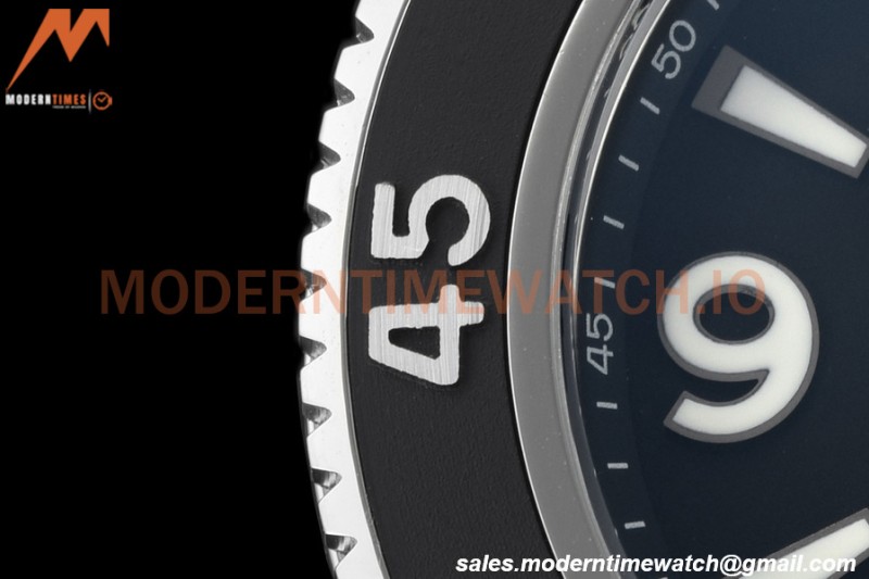 Breitling - Superocean 44mm SS/RU Black BLSF A2824
