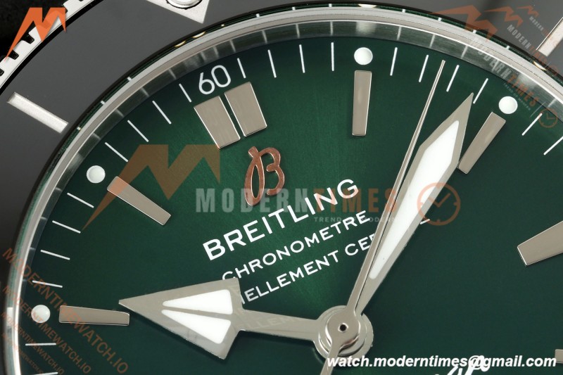 Breitling - Superocean Heritage B20 Automatic 42mm SS/RU Green BLF A2824