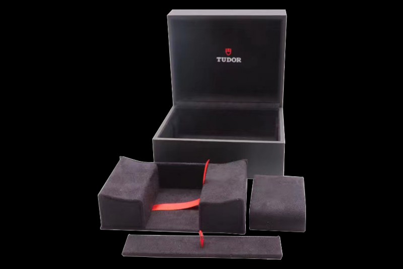 Tudor - Black Wooden Watch Box Set Top 1:1 Quality with Booklet and Card