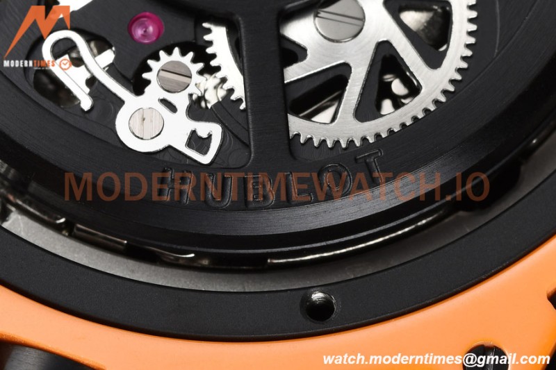 Hublot - Big Bang Unico 42mm Orange CER/RU Orn/Ske BBF A1280
