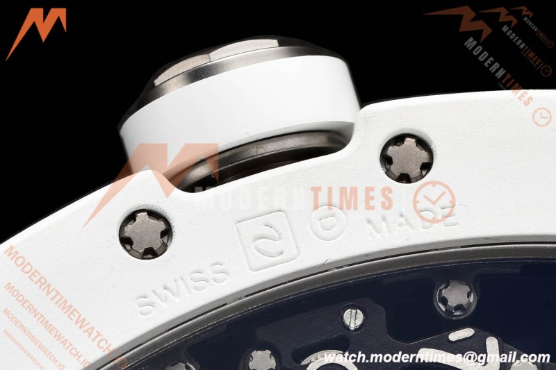 Richard Mille - RM055 Bubba Watson White CER/RU Blk/Blk Rehaut Skeleton SZF RMUL2