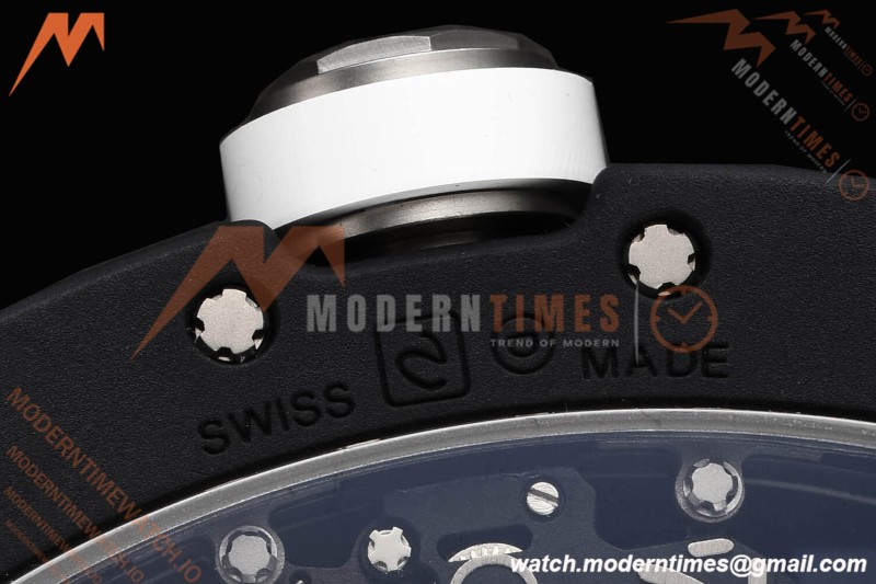 Richard Mille - RM055 Bubba Watson Black CER/RU Wht/Blk Rehaut Skeleton SZF RMUL2