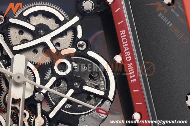 Richard Mille - RM055 Bubba Watson Black CER/Red/RU Red/Blk Rehaut Skeleton SZF RMUL2