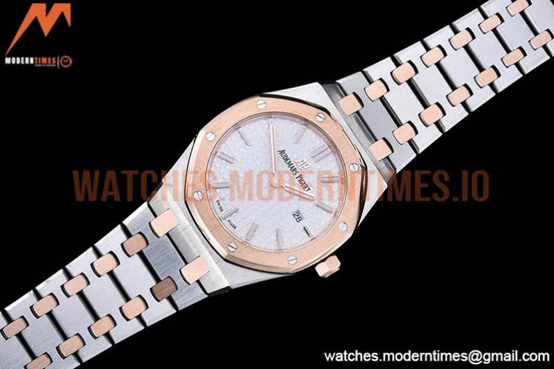Audemars Piguet - Royal Oak Ladies 67650SR 33mm RG/SS White JJF Qtz