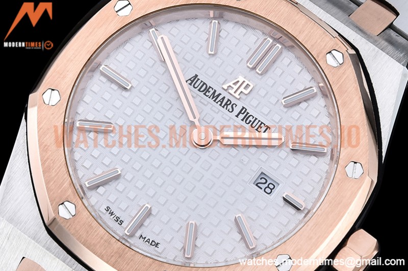 Audemars Piguet - Royal Oak Ladies 67650SR 33mm RG/SS White JJF Qtz