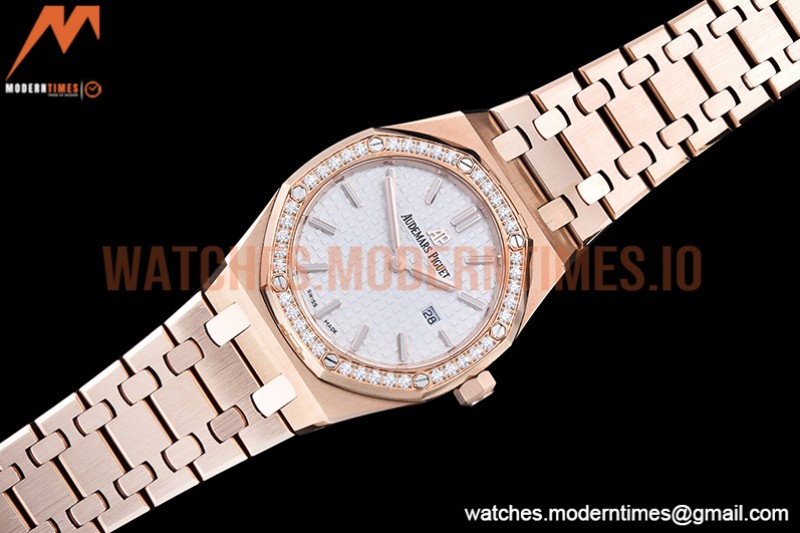 Audemars Piguet - Royal Oak Ladies 67651OR 33mm Dia RG/RG White JJF Qtz