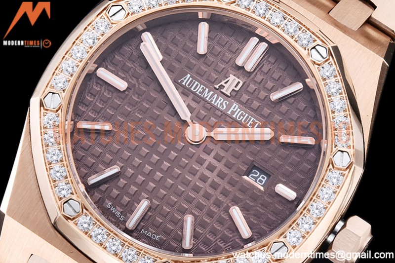 Audemars Piguet - Royal Oak Ladies 67651OR 33mm Dia RG/RG Brown JJF Qtz