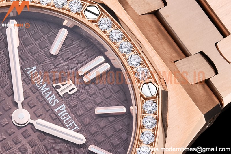 Audemars Piguet - Royal Oak Ladies 67651OR 33mm Dia RG/RG Brown JJF Qtz