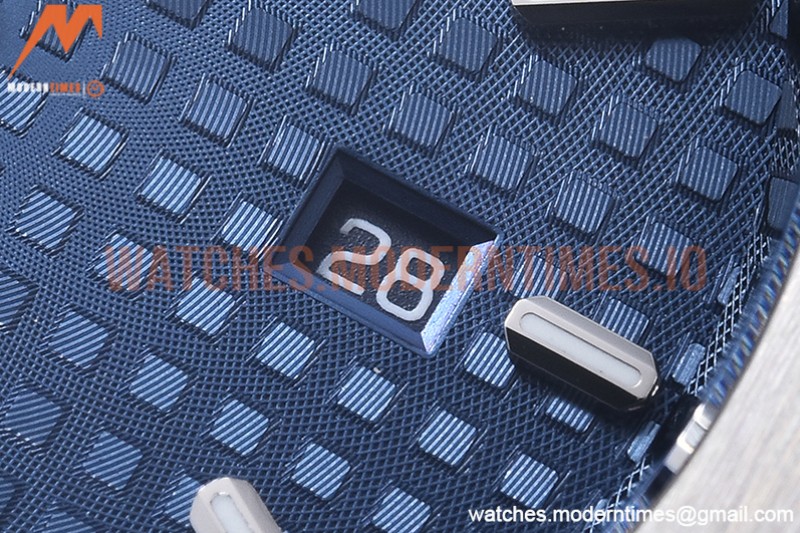 Audemars Piguet - Royal Oak Ladies 67650ST 33mm SS/SS Blue JJF Quartz