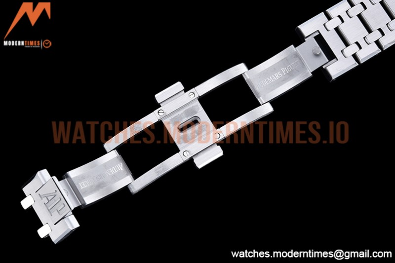 Audemars Piguet - Royal Oak Ladies 67651ST 33mm Dia SS/SS Blue JJF Qtz