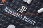 Audemars Piguet - Royal Oak Ladies 67651ST 33mm Dia SS/SS Black JJF Qtz