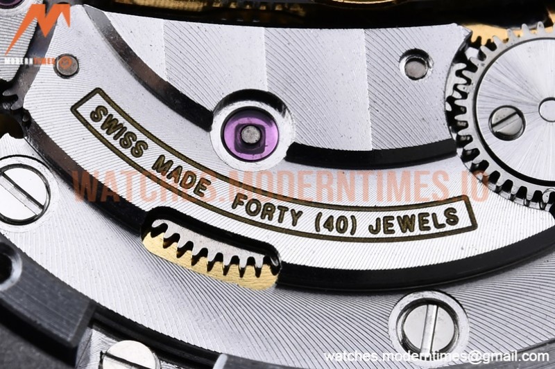 Audemars Piguet - Royal Oak Offshore Diver 15703 SS/RU ZF V2 A3120