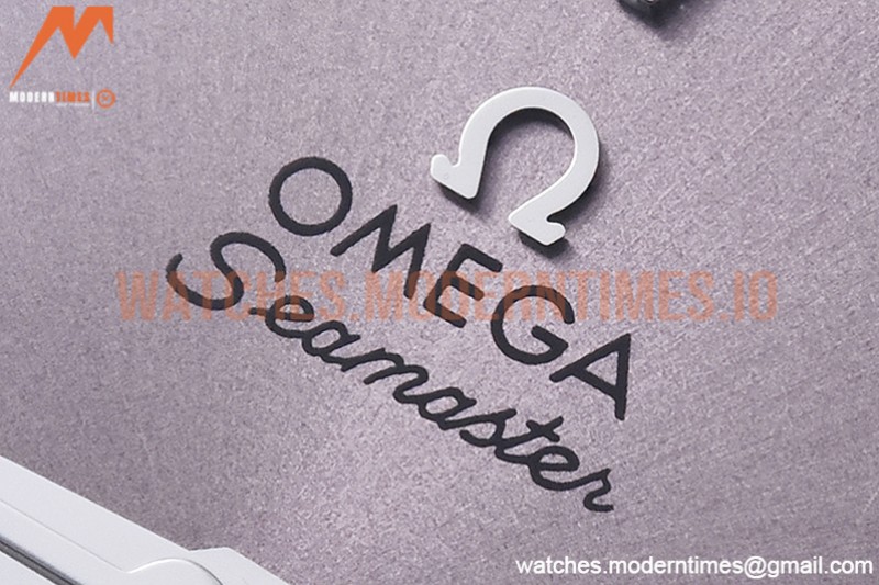 Omega - Aqua Terra Shades 34mm SS/SS Grey A8F A2813